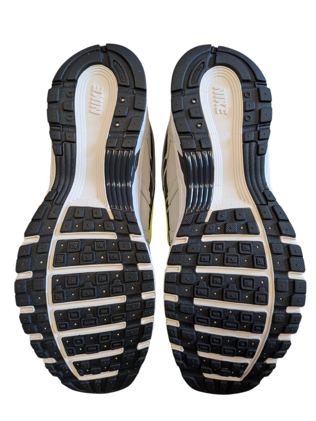 Nike P-6000